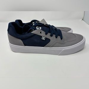DC Men's Navy Gray- Athletic Rowlan TX Low Top Lace Up Skate Shoes - Size 9